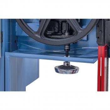 The blade tension is set using a handwheel.